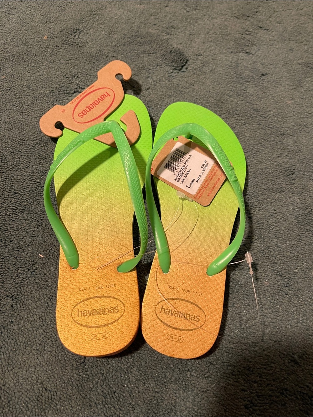 HAVANANS NWT  LIME, GREEN AND BRONZE FLIP-FLOPS SIZE 6
